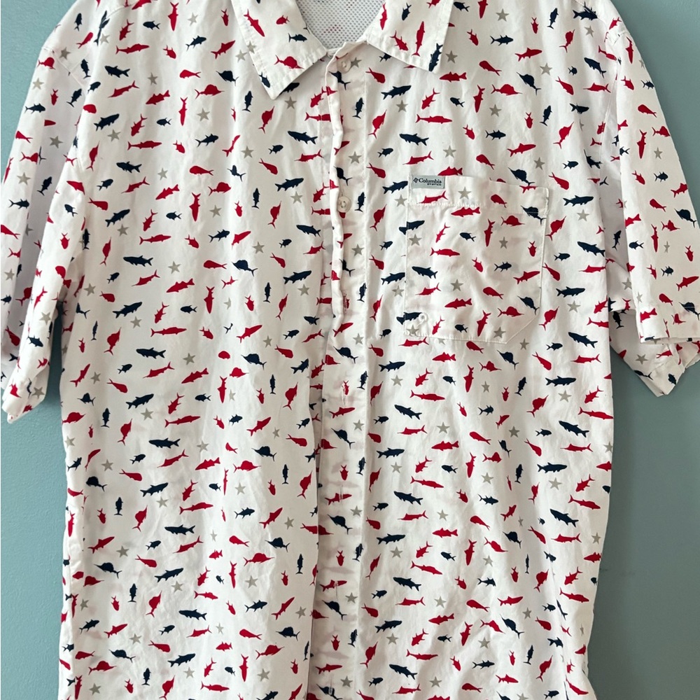 Columbia Red and Blue Casual Button Down Shirt